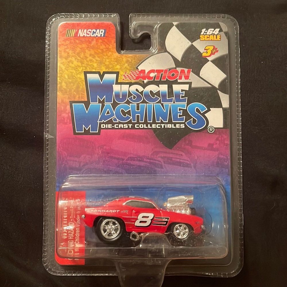 Muscle Machines Dale Earnhardt 1969 Chevy Camaro Z/28